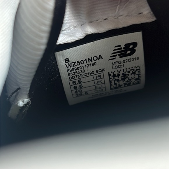 New Balance 501s - Picture 5 of 5